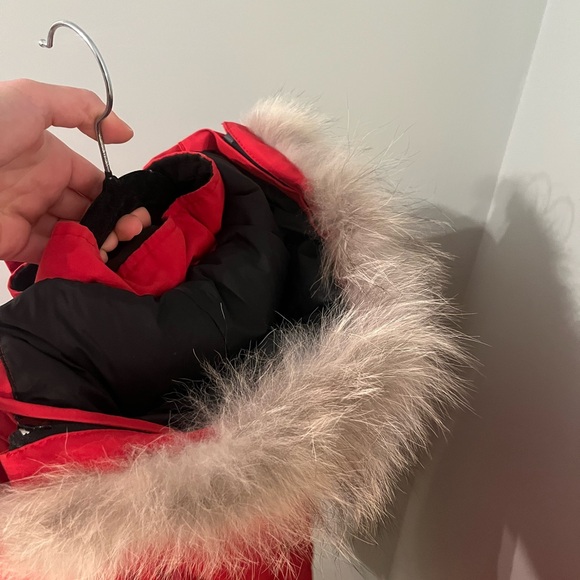 Canada Goose Juniper Parka - Picture 9 of 12